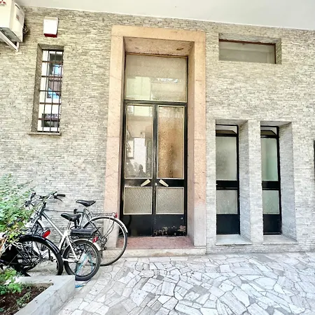 Tiny Loft-near Station, Easy Duomo And Stadio San Siro Mailand