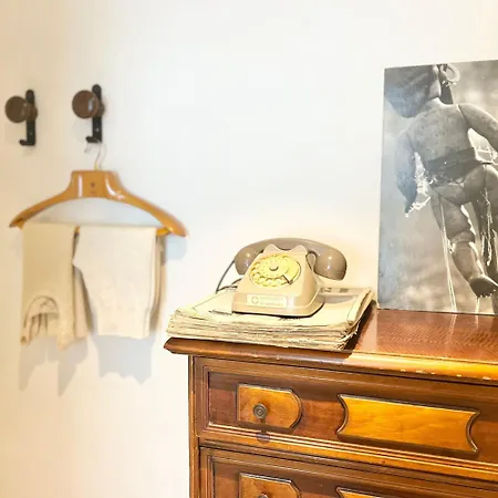 Tiny Loft-near Station, Easy Duomo And Stadio San Siro Apartment Mailand