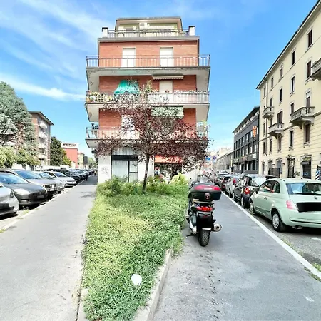 Tiny Loft-near Station, Easy Duomo And Stadio San Siro Apartment *